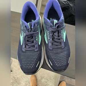 Brooks ghost shoes.  Women's size 7.5